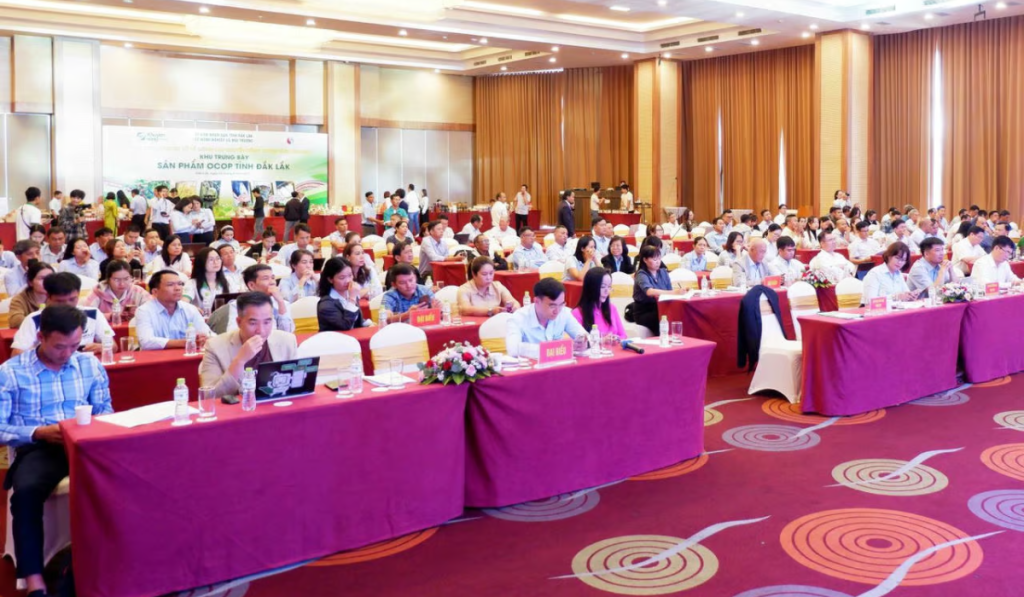 Bàn Cách Phát Triển Chanh Leo Bền Vững Ở Đắk Lắk