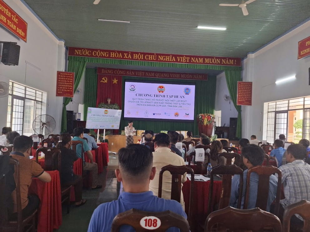 HTX Xanh Cao Nguyên Tổ Chức Tập Huấn Truy Xuất Nguồn Gốc, VietGAP Và Mã Số Vùng Trồng Tại Cư M’gar