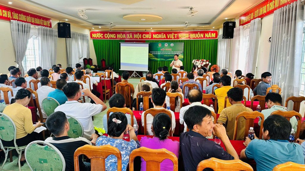 Hội Nông Dân Xã Ea Drăng Tập Huấn Nông Nghiệp Bền Vững, Đồng Hành Cùng Nông Dân Khởi Nghiệp Xanh